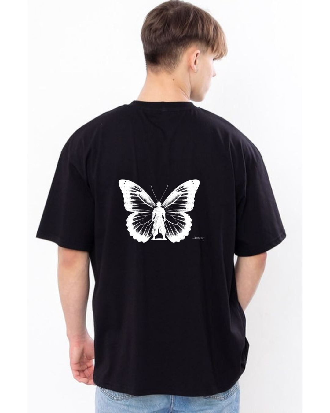 ThreadVerse | Samurai Moth Oversized T-Shirt | Anime Streetwear | Unisex Black Graphic Tee | DTF Printed