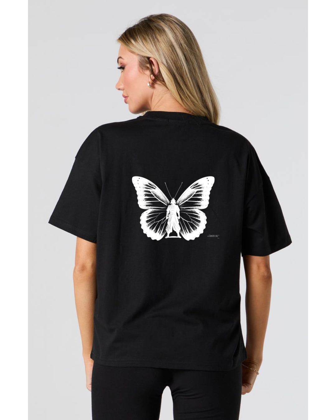 ThreadVerse | Samurai Moth Oversized T-Shirt | Anime Streetwear | Unisex Black Graphic Tee | DTF Printed